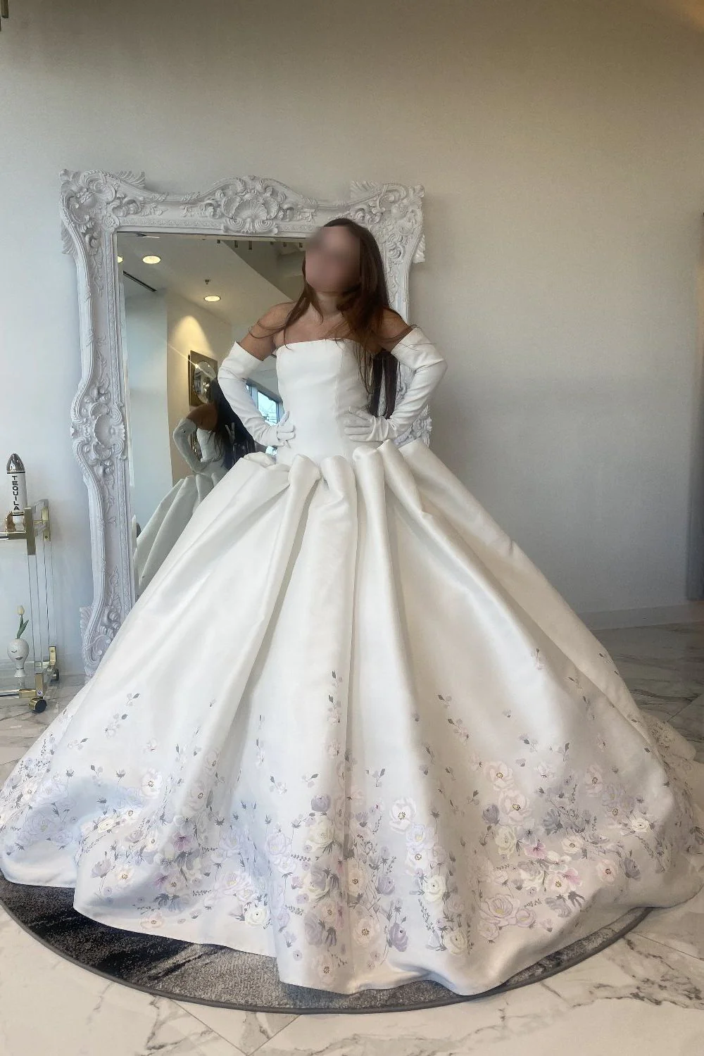 Featured Wedding Dresses